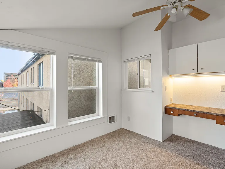 112 E 1st St #2 — Photo 6