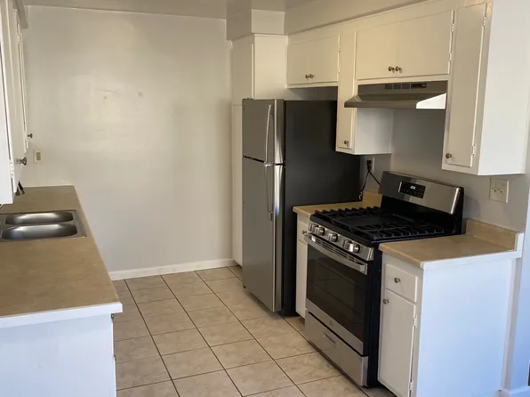 5955 Linden Ave APT 2, Long Beach, CA 90805