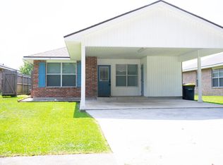 130 Smalley Rd, Lafayette, LA 70507