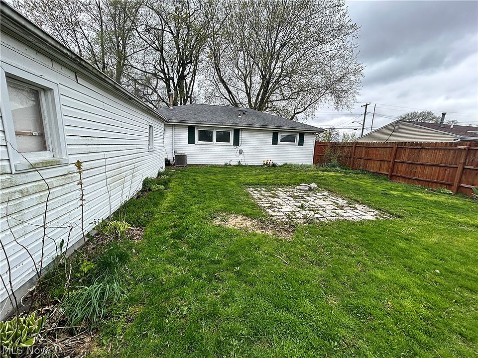 902 Thorpe Dr, Sandusky, OH 44870 Zillow