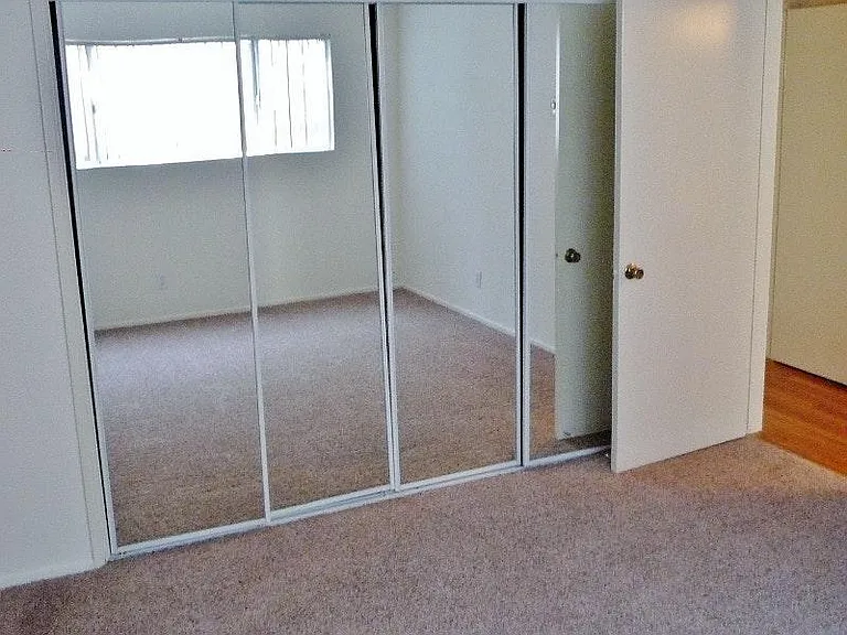 9804 Regent St #5 — Photo 6