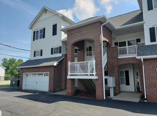 669 Riverside Dr, Beaver, PA 15009