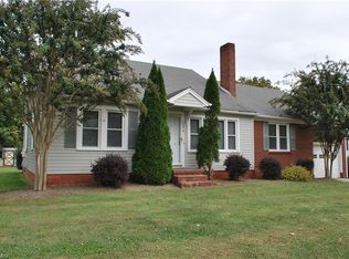 690 S Salisbury St, Mocksville, NC 27028