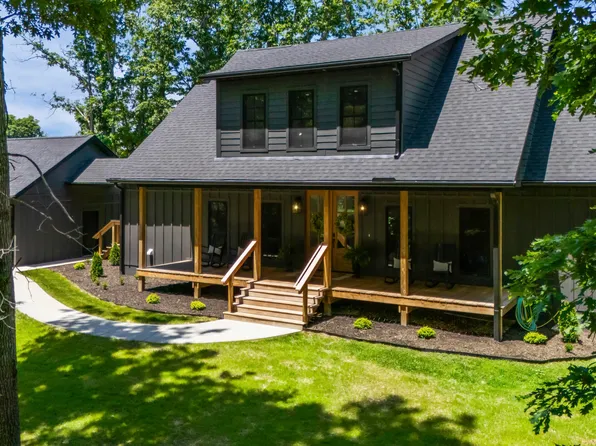 330 Spencer Ln, Winchester, KY 40391