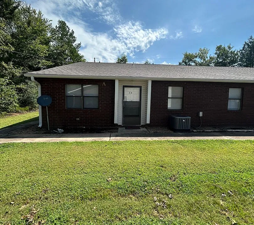 72-112 Sequoya Dr
