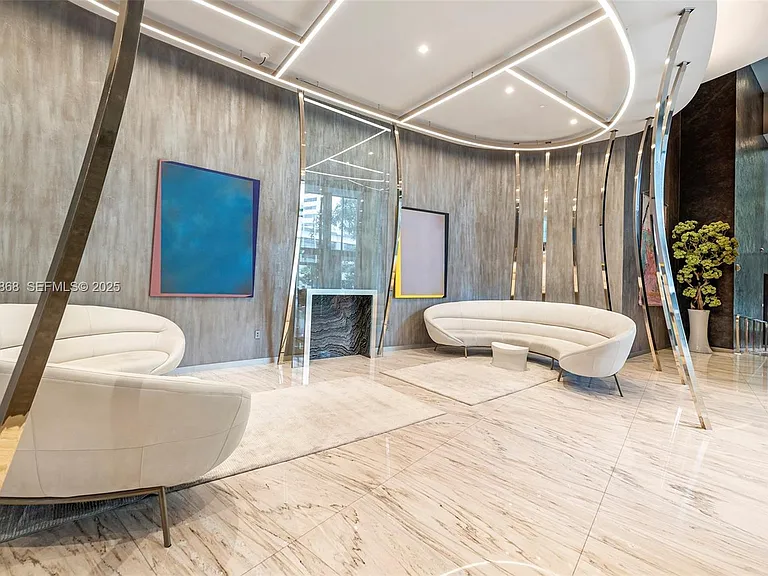 1000 Brickell Plz #Penthouse 5307 — Photo 20