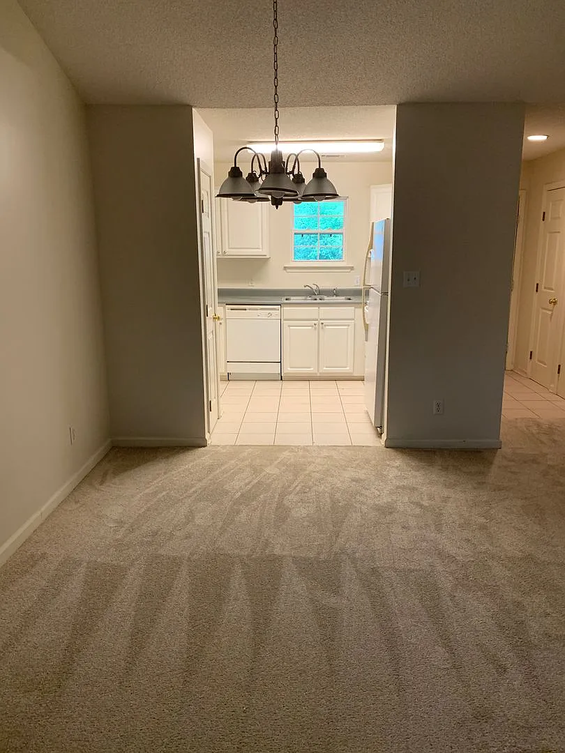Brockington Square - Southside Savannah Condo-Tibet Avenue — Photo 4
