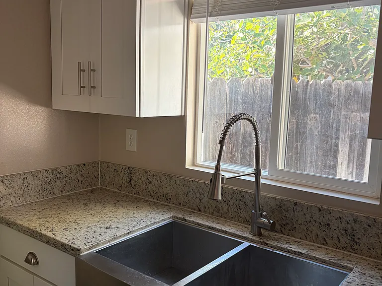 3726 Briscoe St — Photo 16