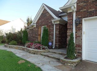 6073 Abigail Bluffs Dr, Bartlett, TN 38135