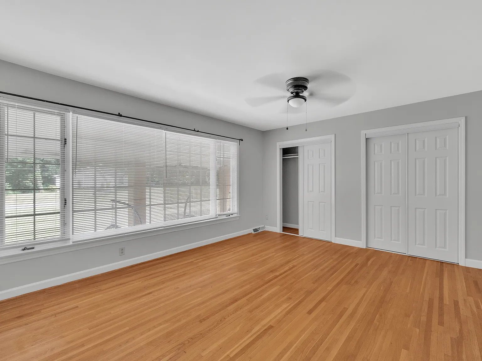 Sharonbrook Dr, Charlotte — Photo 1