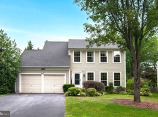9405 Cloverhill Ct, Manassas, VA 20110