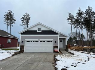 2441 Hawk Dr, Muskegon, MI 49444