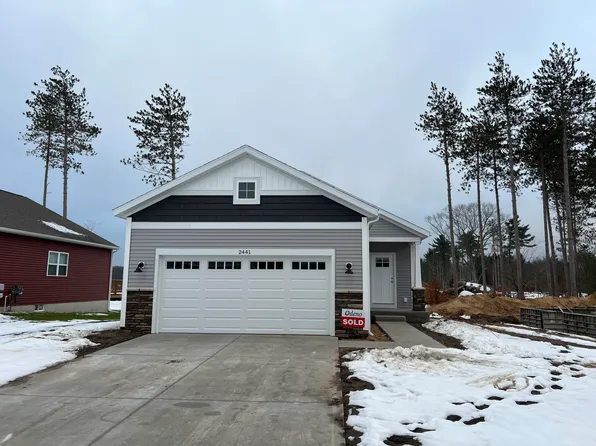 2441 Hawk Dr, Muskegon, MI 49444