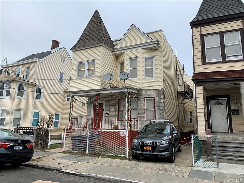1st image of 261 S 1st Ave