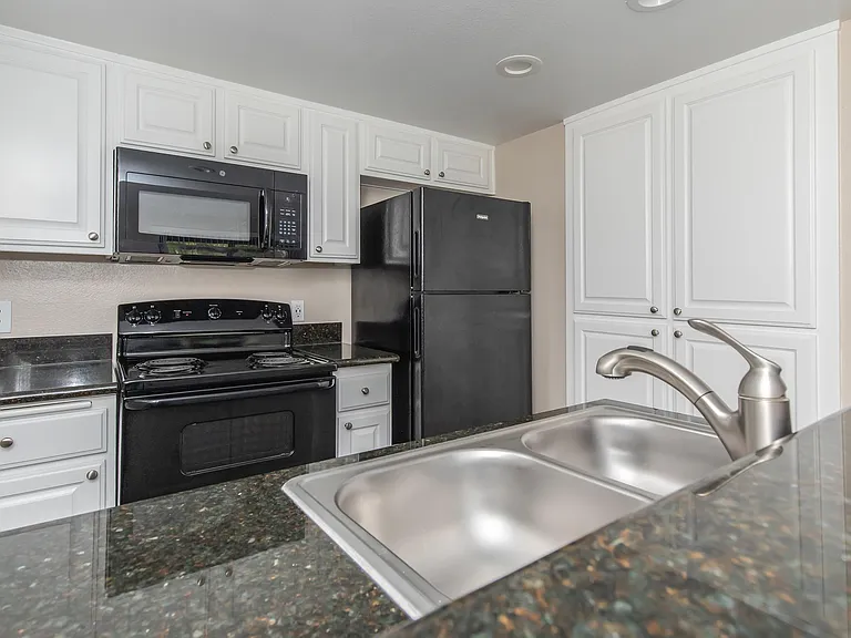 Mosaic Apartment Homes — Photo 25