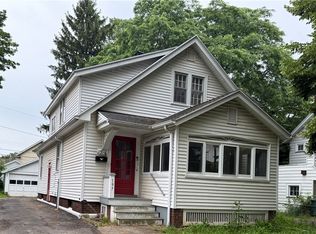 197 Rossiter Rd, Rochester, NY 14620