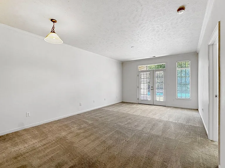 705 Beachfront Dr — Photo 39