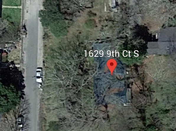 1629 S 9th Ct, Haleyville, AL 35565