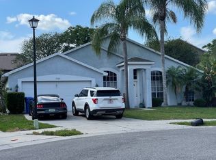 1800 Shadow Pine Ct, Oviedo, FL 32765