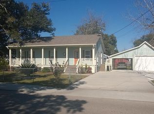 127 Washington St, Bay Saint Louis, MS 39520