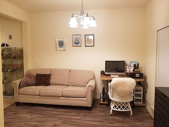 4th image of 1213 Pencarro Blvd
