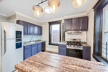 388 Baldwin Avenue, #3