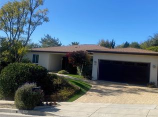 3945 Bon Homme Rd, Calabasas, CA 91302