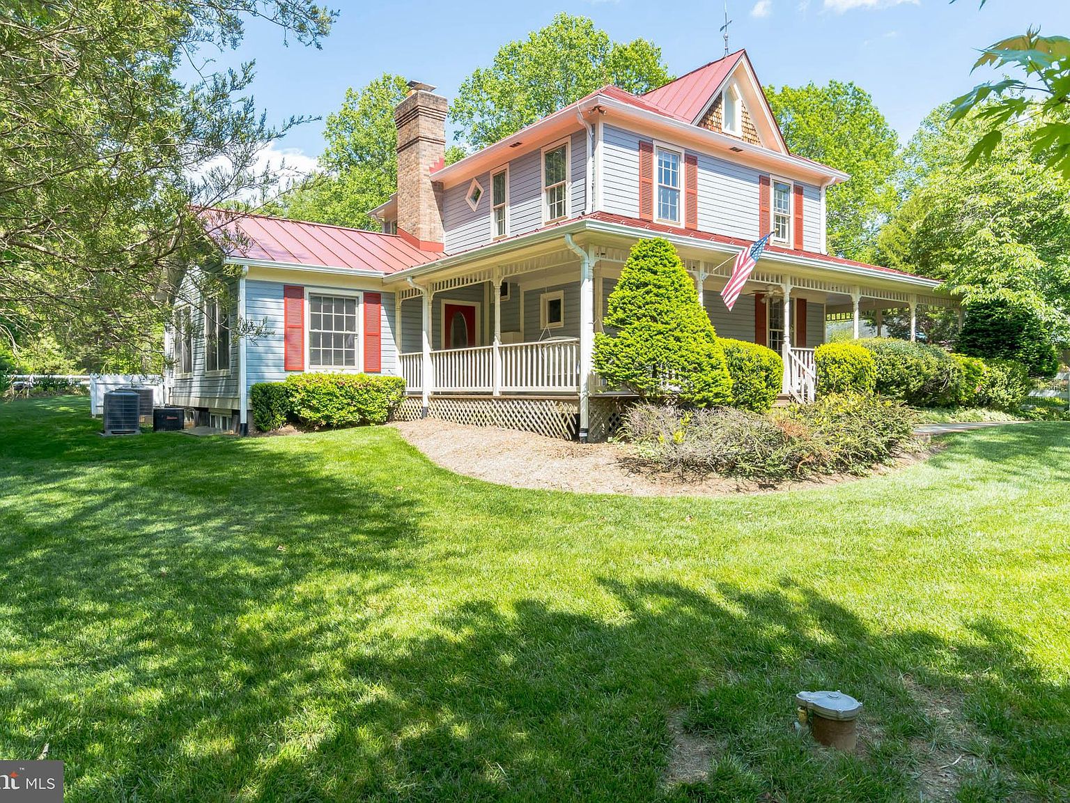 7237 Clifton Rd, Clifton, VA 20124 | Zillow