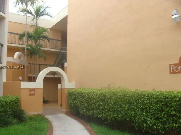 6272 NW 186th St APT 208, Hialeah, FL 33015