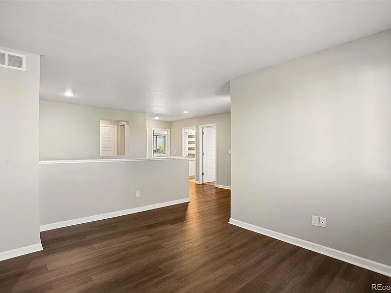 92 Homestead Way — Photo 22