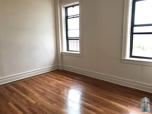 Rented by Skyline Group Real Estate | media 4