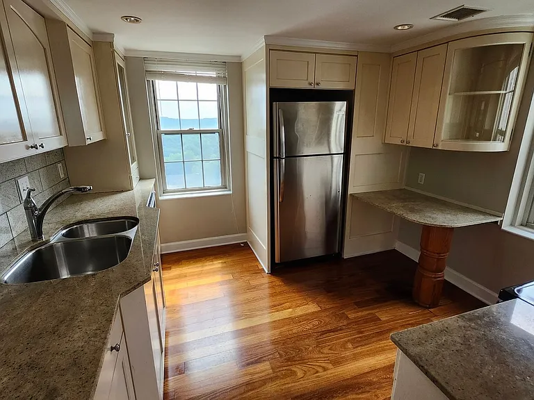 199 14th St NE #1105 — Photo 8