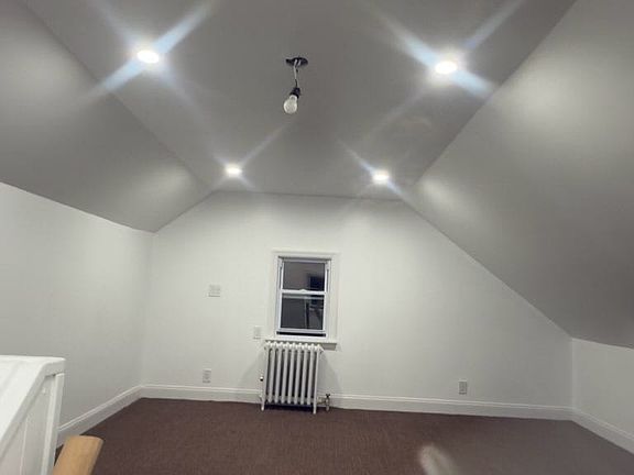 3rd image of 8 Linden Ave Floor 2
