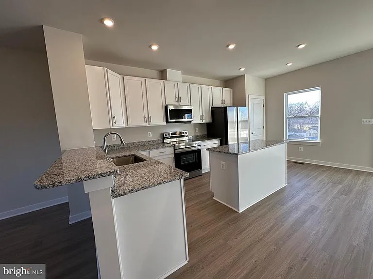 113 Marlow Ct — Photo 25
