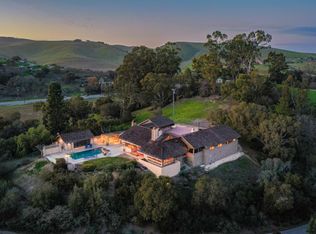 53 Corral De Tierra Rd, Salinas, CA 93908