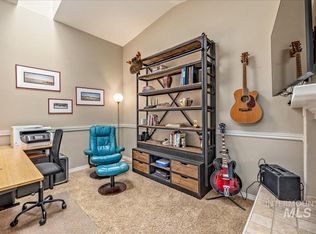3860 N Bayou Ln, Garden City, ID 83703