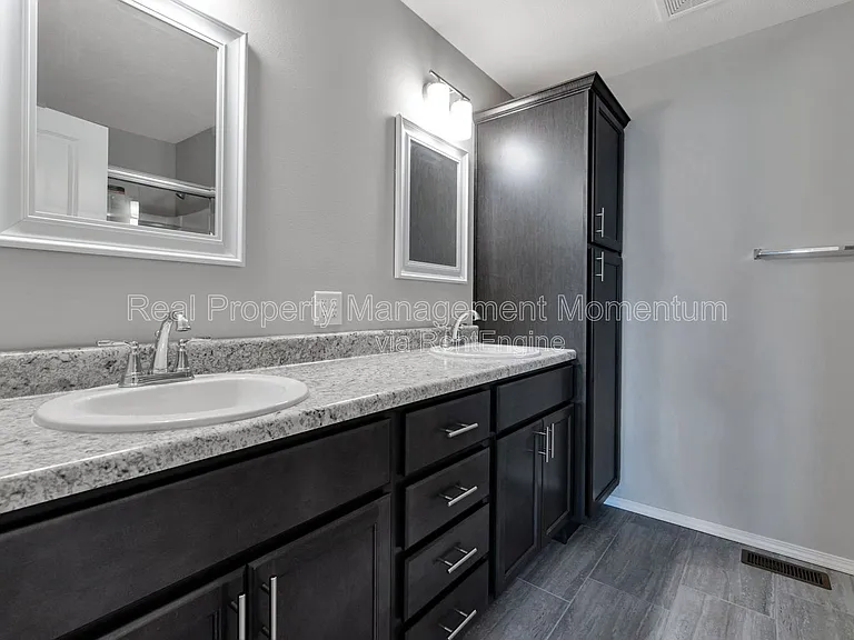 971 Genevieve Ave — Photo 6