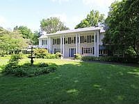 1st image of 215 Piedmont Dr