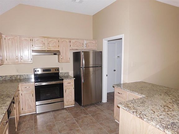 4th image of 4341 N Grand Cedar Ln