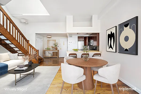 Sold by Triplemint | media 3