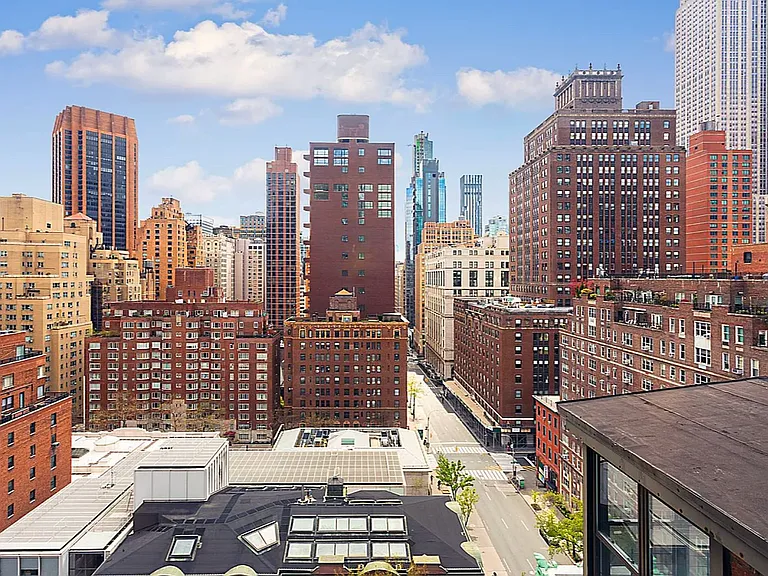 237 Madison Ave #1506 — Photo 8