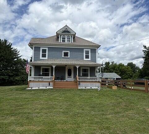 2nd image of 2800 Lee Road