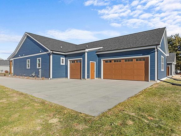 2nd image of 752 Kennedy Street