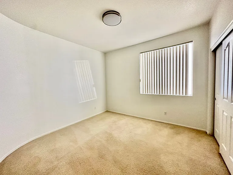9103 Imperial Castle Ct — Photo 18