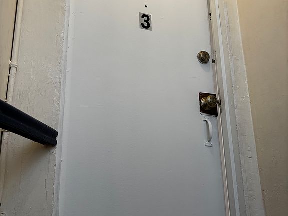 2nd image of 2510 Adam Pl APT 3