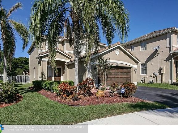 3rd image of 1486 Sabal Trl