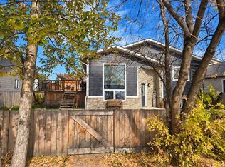 4818 N 16th Ave, Edson, AB T7E 1G4