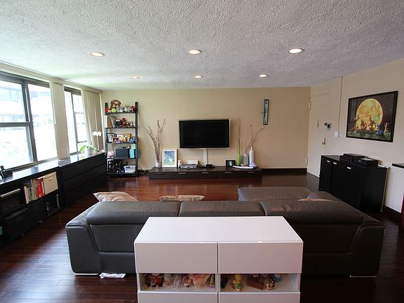 5th image of 715 162nd St APT 3A