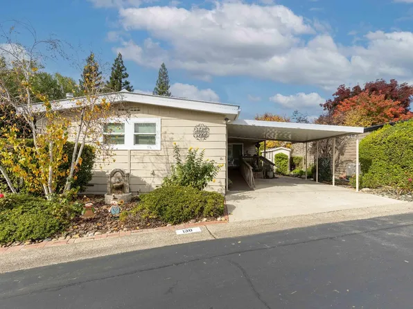 130 Shadowbrook Dr, Folsom, CA 95630