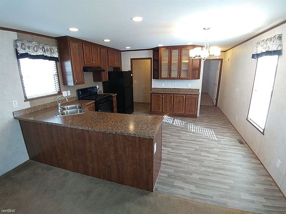 2nd image of 47 Saint Peters Dr